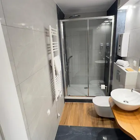 Dabrowka Beauty - W Parku Lesnym , Sauna Appartamento *