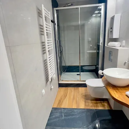 Dabrowka Beauty - W Parku Lesnym , Sauna Jelenia Góra