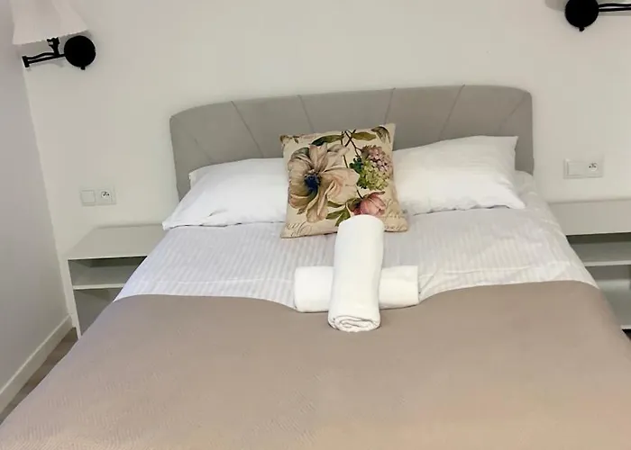 Appartement Dabrowka Beauty - W Parku Lesnym , Sauna Jelenia Góra