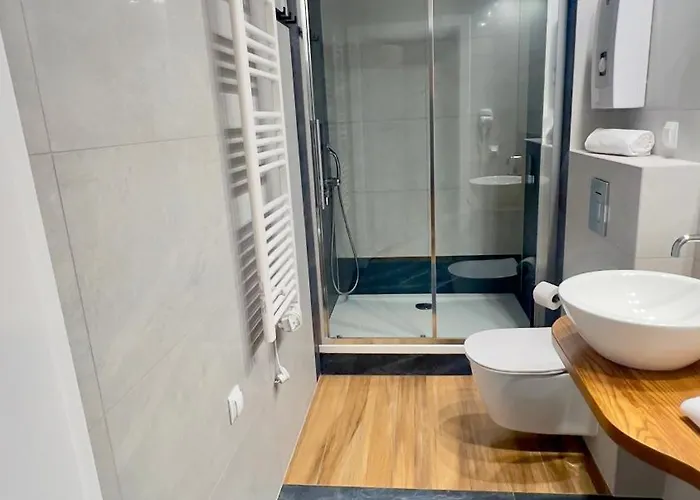 Dabrowka Beauty - W Parku Lesnym , Sauna Jelenia Góra