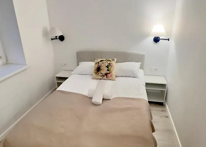 Dabrowka Beauty - W Parku Lesnym , Sauna Jelenia Góra